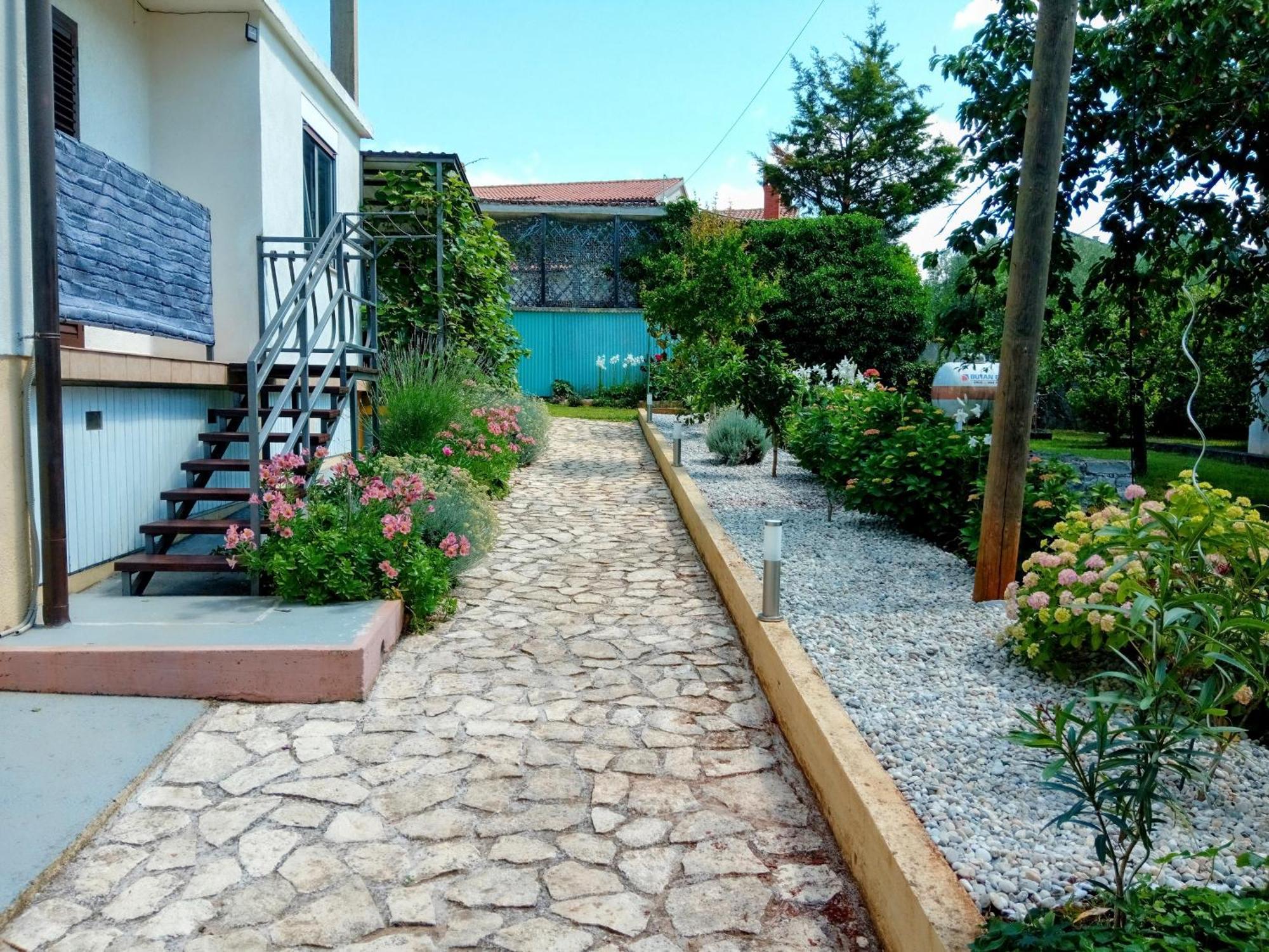 Apartments And Room Markovic Rovinjsko Selo Exterior photo