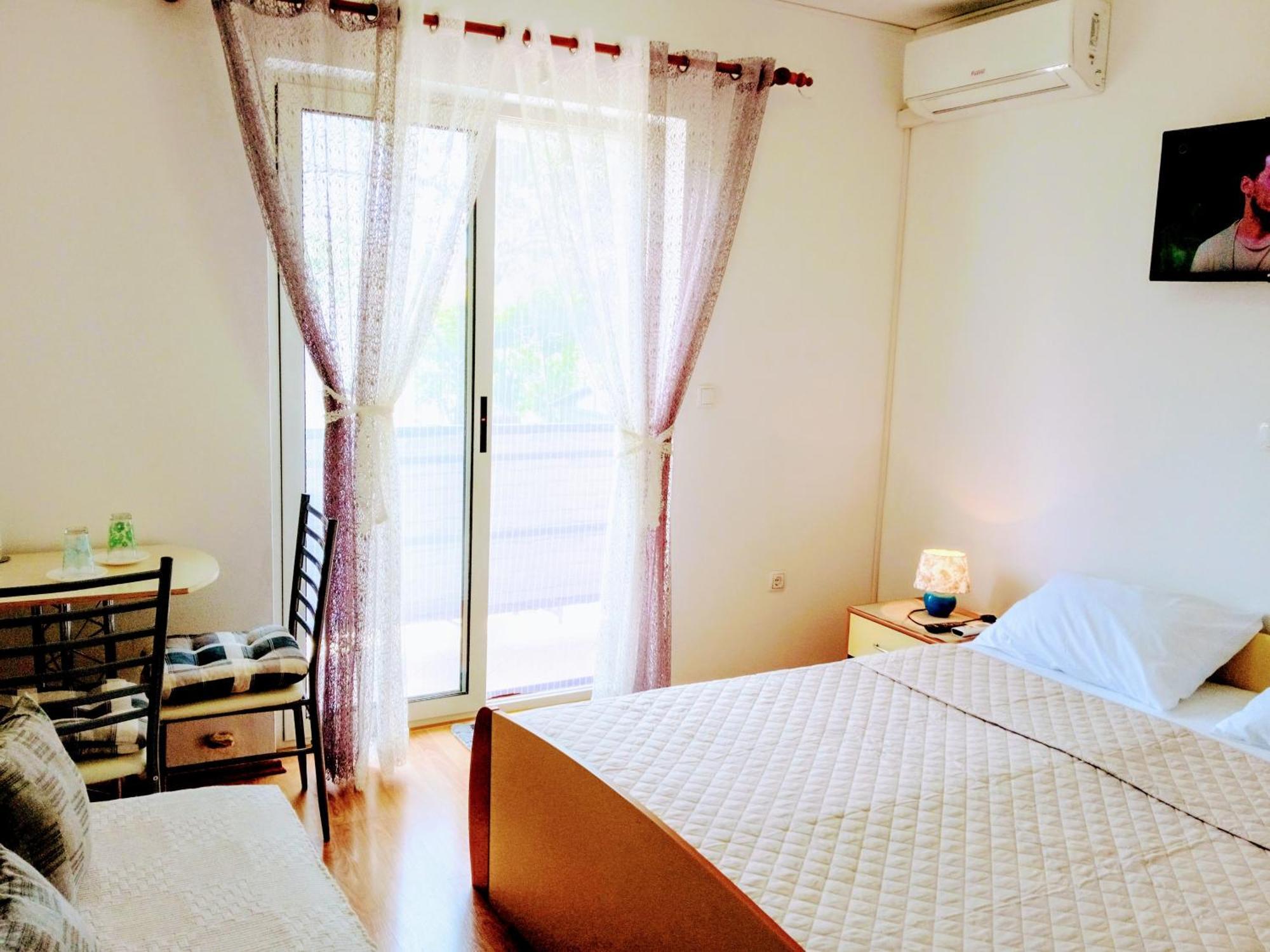 Apartments And Room Markovic Rovinjsko Selo Exterior photo